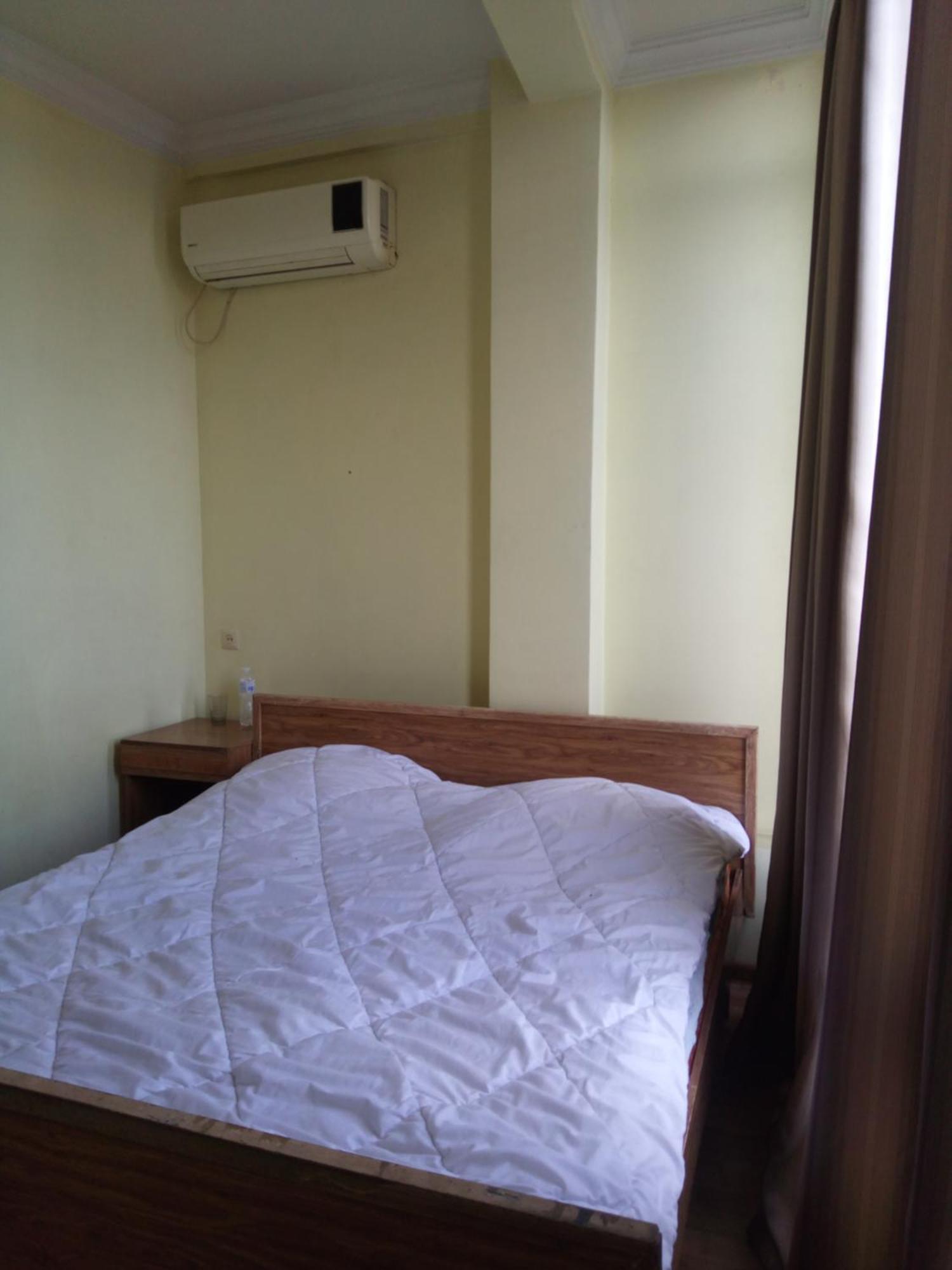 Hotel George Dom Batumi Esterno foto