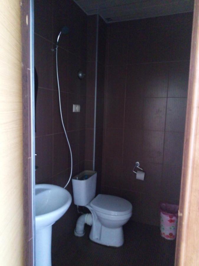 Hotel George Dom Batumi Esterno foto
