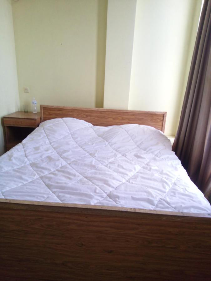 Hotel George Dom Batumi Esterno foto